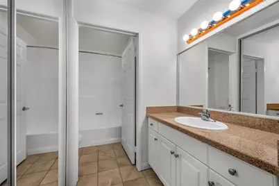 5525 Canoga Avenue #231, Woodland Hills, CA 91367 - Photo 19