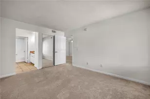 5525 Canoga Ave, Woodland Hills, CA 91367 - Photo 5