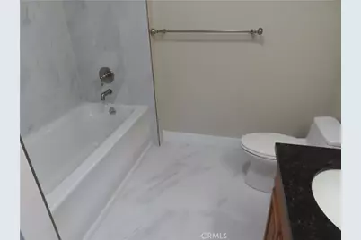 815 S Harvard #302, Los Angeles, CA 90005 - Photo 3