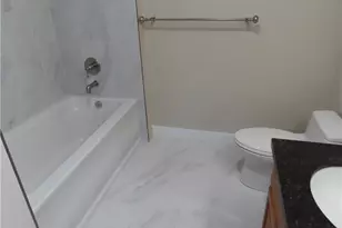 815 S Harvard, Los Angeles, CA 90005 - Photo 3