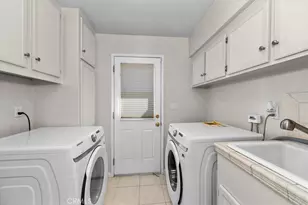 23032 Mobile, West Hills, CA 91307 - Photo 11