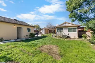 23032 Mobile, West Hills, CA 91307 - Photo 33
