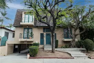 1041 9th St, Santa Monica, CA 90403 - Photo 1