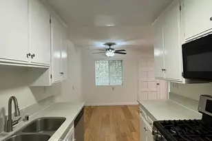 1041 9th St, Santa Monica, CA 90403 - Photo 7