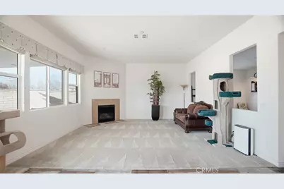 4727 W Vahan Court, Lancaster, CA 93536 - Photo 5