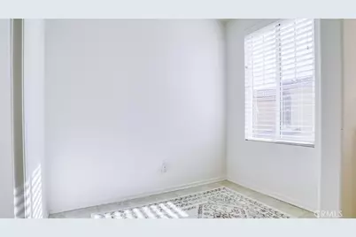 4727 W Vahan Court, Lancaster, CA 93536 - Photo 39