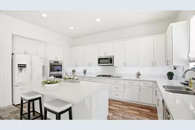 4727 W Vahan Court, Lancaster, CA 93536 - Photo 11