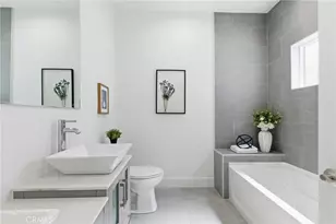 1364 S Ridgeley, Los Angeles, CA 90019 - Photo 11