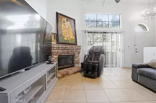 14325 Foothill, Sylmar, CA 91342 - Photo 5