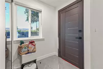 2240 N Parish, Burbank, CA 91504 - Photo 5