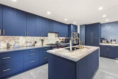 2240 N Parish, Burbank, CA 91504 - Photo 19