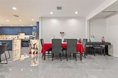 2240 N Parish, Burbank, CA 91504 - Photo 15