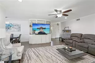 7815 Vassar, Canoga Park, CA 91304 - Photo 5