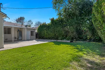 17435 Burma, Encino, CA 91316 - Photo 57