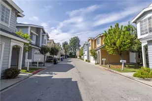 9155 Noble, North Hills, CA 91343 - Photo 3