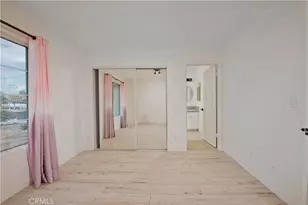 22809 Del Valle, Woodland Hills, CA 91364 - Photo 11