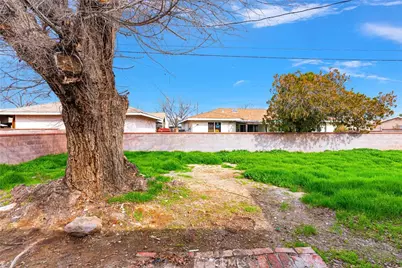 1289 Boyden, Lancaster, CA 93534 - Photo 31