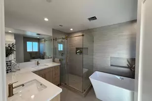 13369 W Cellest Pkwy, Pacoima, CA 91331 - Photo 13