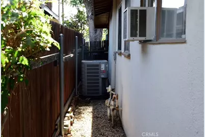 494 Avocado Avenue, Pasadena, CA 91107 - Photo 19