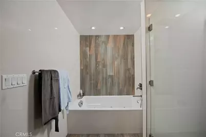 5315 White Oak #K, Encino, CA 91316 - Photo 17