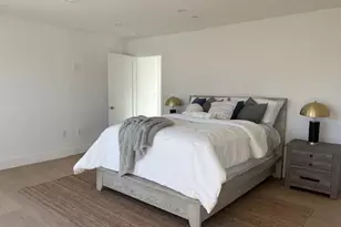 13351 W Cellest Pkwy, Pacoima, CA 91331 - Photo 11