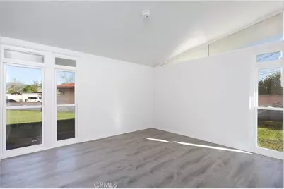 1049 N Macneil, San Fernando, CA 91340 - Photo 11