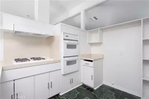 1049 N Macneil, San Fernando, CA 91340 - Photo 7