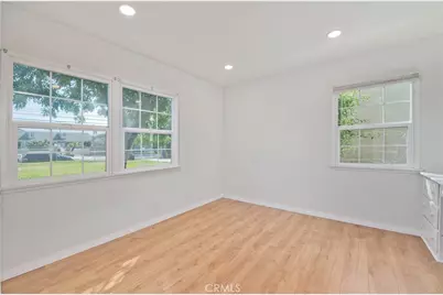 9537 Lemona, North Hills, CA 91343 - Photo 3