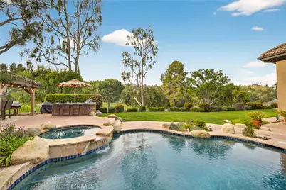 24845 Avenida Asoleada, Calabasas, CA 91302 - Photo 35