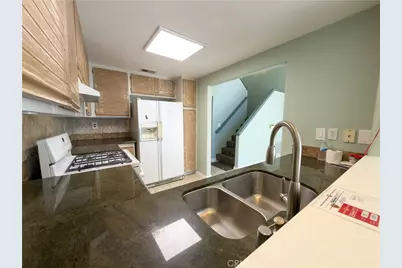 22373 Mission Circle, Chatsworth, CA 91311 - Photo 23