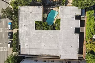 14641 Magnolia Blvd, Sherman Oaks, CA 91403 - Photo 27