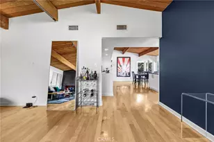 3830 Buena Park Dr, Studio City, CA 91604 - Photo 3