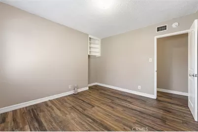 15944 Gledhill Street, North Hills, CA 91343 - Photo 21