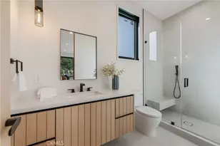 16252 Addison St, Encino, CA 91436 - Photo 35