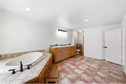 7321 Birch Avenue, Rosamond, CA 93560 - Photo 19