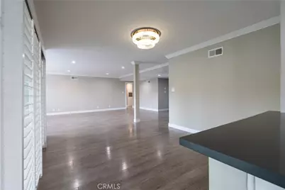 17200 Willard, Lake Balboa, CA 91406 - Photo 9