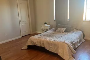 8873 Holly, California City, CA 93505 - Photo 5