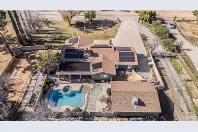 32924 Acklins, Acton, CA 93510 - Photo 9