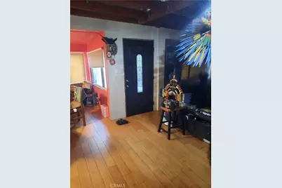 2066 El Moran Street, Los Angeles, CA 90039 - Photo 9