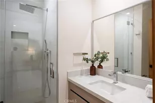 348 S Orange Dr, Los Angeles, CA 90036 - Photo 21