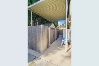 21946 Peppercorn, Saugus, CA 91350 - Photo 25