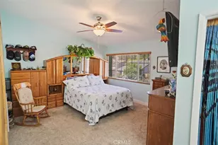 21946 Peppercorn, Saugus, CA 91350 - Photo 17