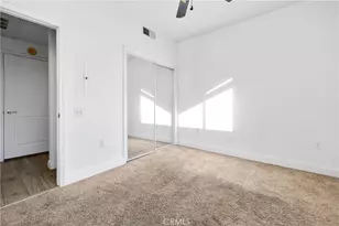 6938 Laurel Canyon Blvd, North Hollywood, CA 91605 - Photo 19