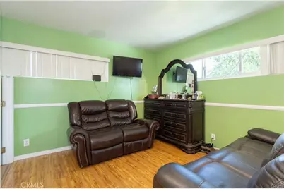 18715 Valerio, Reseda, CA 91335 - Photo 29