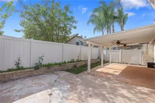 22810 Rio Chico Dr, Valencia, CA 91354 - Photo 35