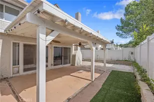 22810 Rio Chico Dr, Valencia, CA 91354 - Photo 33