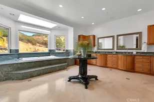15 Maverick Ln, Bell Canyon, CA 91307 - Photo 23