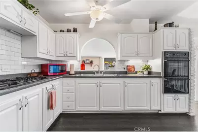 1817 N Hollywood, Burbank, CA 91505 - Photo 11