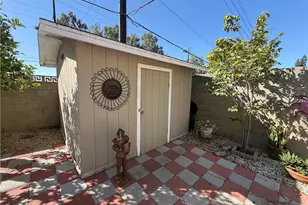 900 E Sagebank, Carson, CA 90746 - Photo 19