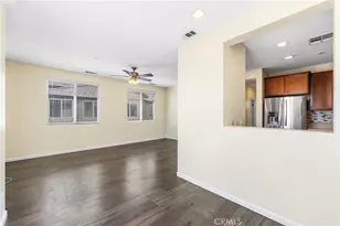 27968 Avalon, Canyon Country, CA 91351 - Photo 11